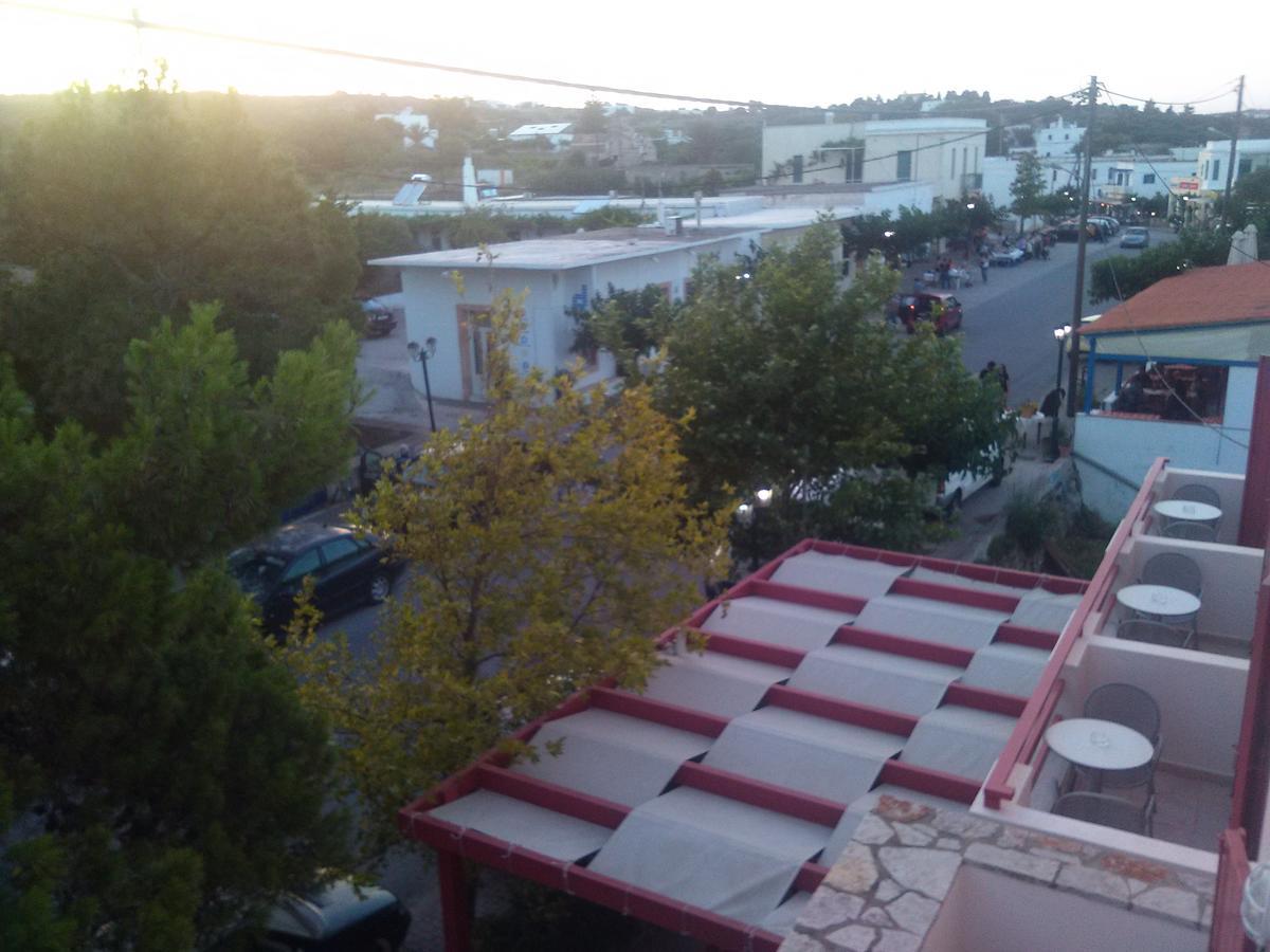 Aposperides Hotel Livadi  Exterior foto
